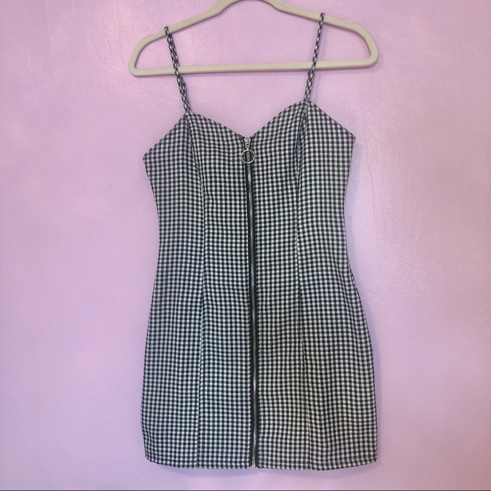 Gingham print Forever 21 dress with front zipper.